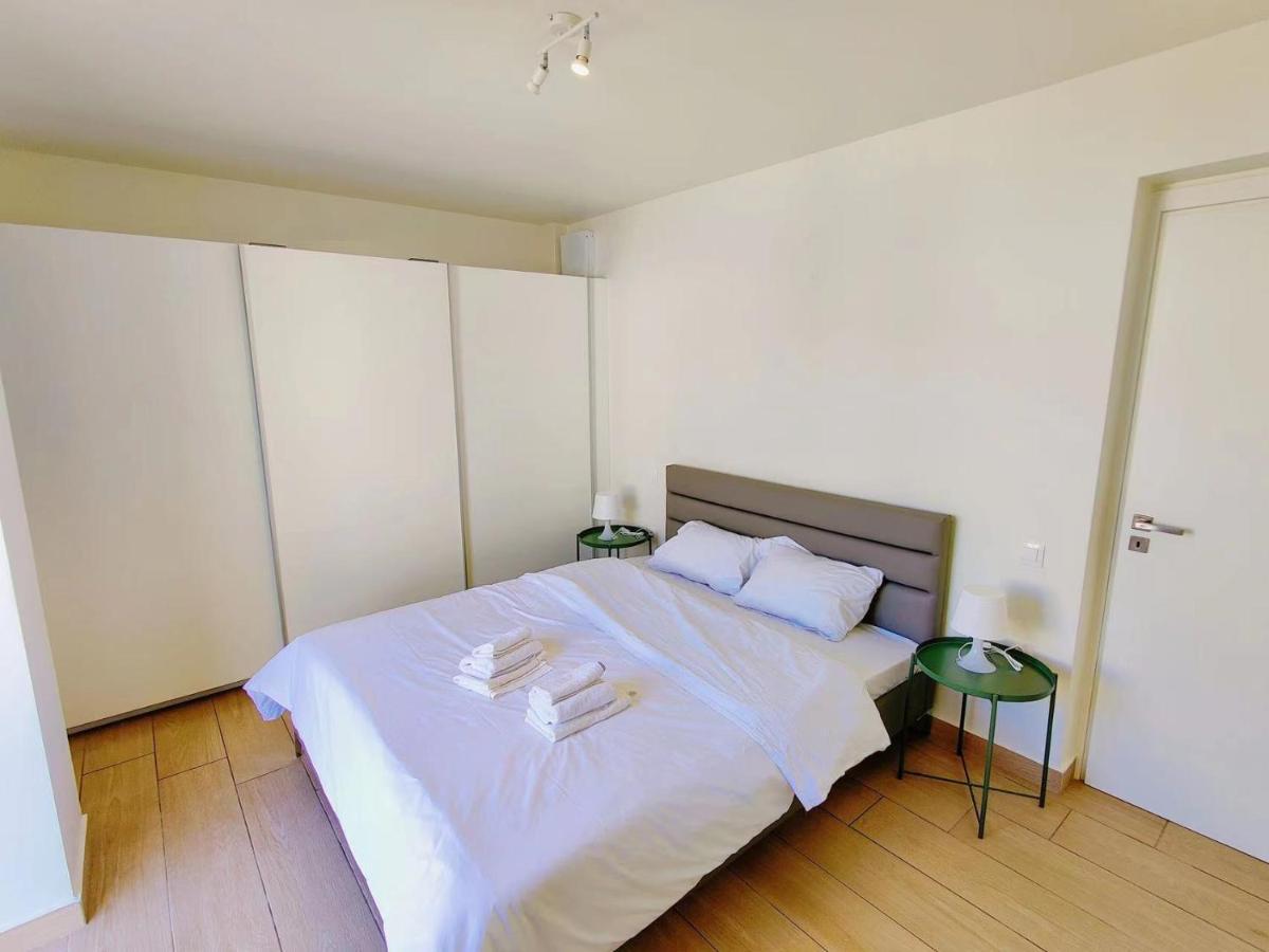 Wsd Rich Apartment Hotel Athena Bagian luar foto