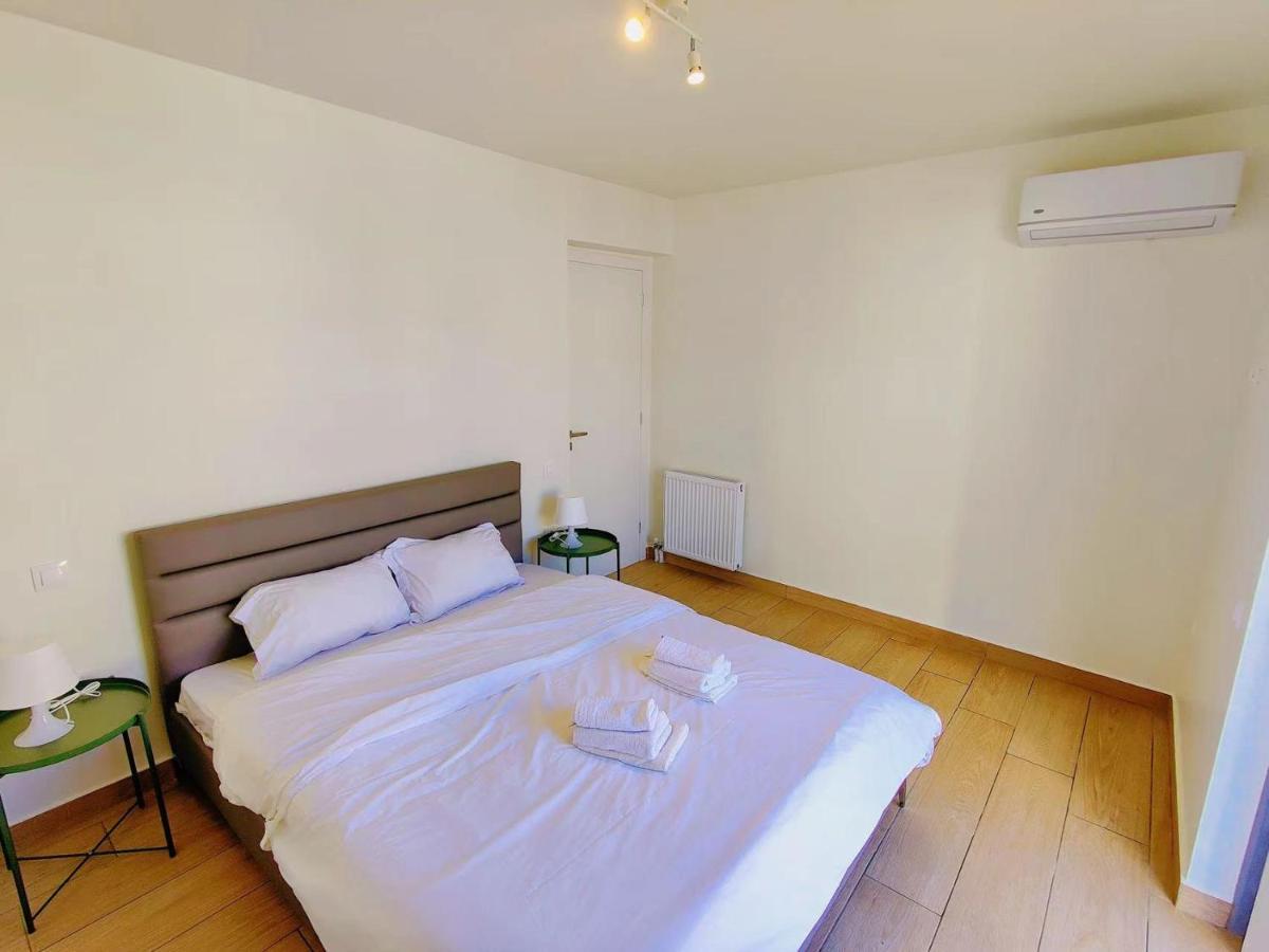 Wsd Rich Apartment Hotel Athena Bagian luar foto